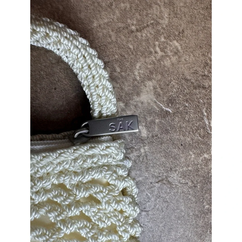 The Sak sak ivory